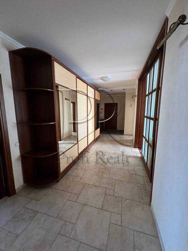 Продажа 3-комнатной квартиры 106 м², Петра Григоренко просп., 28