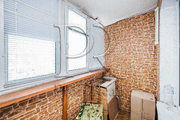 Продажа 3-комнатной квартиры 72 м², Булгакова ул., 3