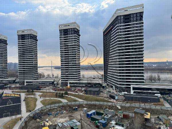 Продажа 1-комнатной квартиры 56 м², Причальная ул., 8