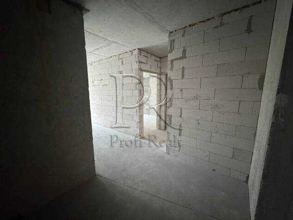 Продажа 1-комнатной квартиры 56 м², Причальная ул., 8