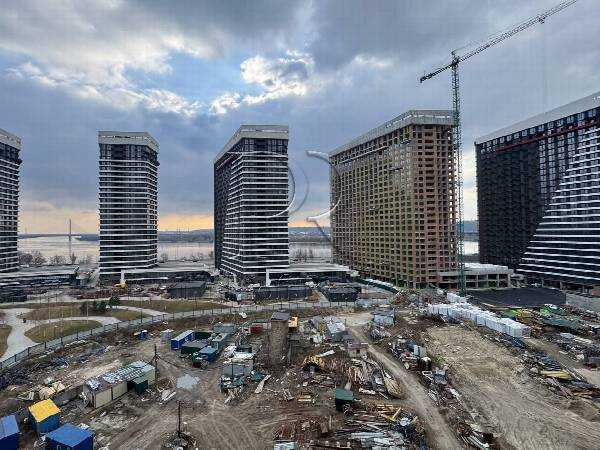 Продажа 1-комнатной квартиры 56 м², Причальная ул., 8