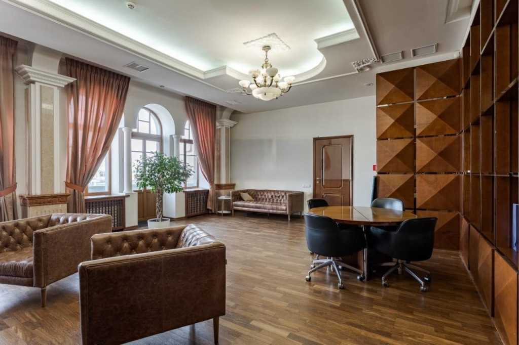 Аренда помещения свободного назначения 2348 м², Контрактовая пл., 1