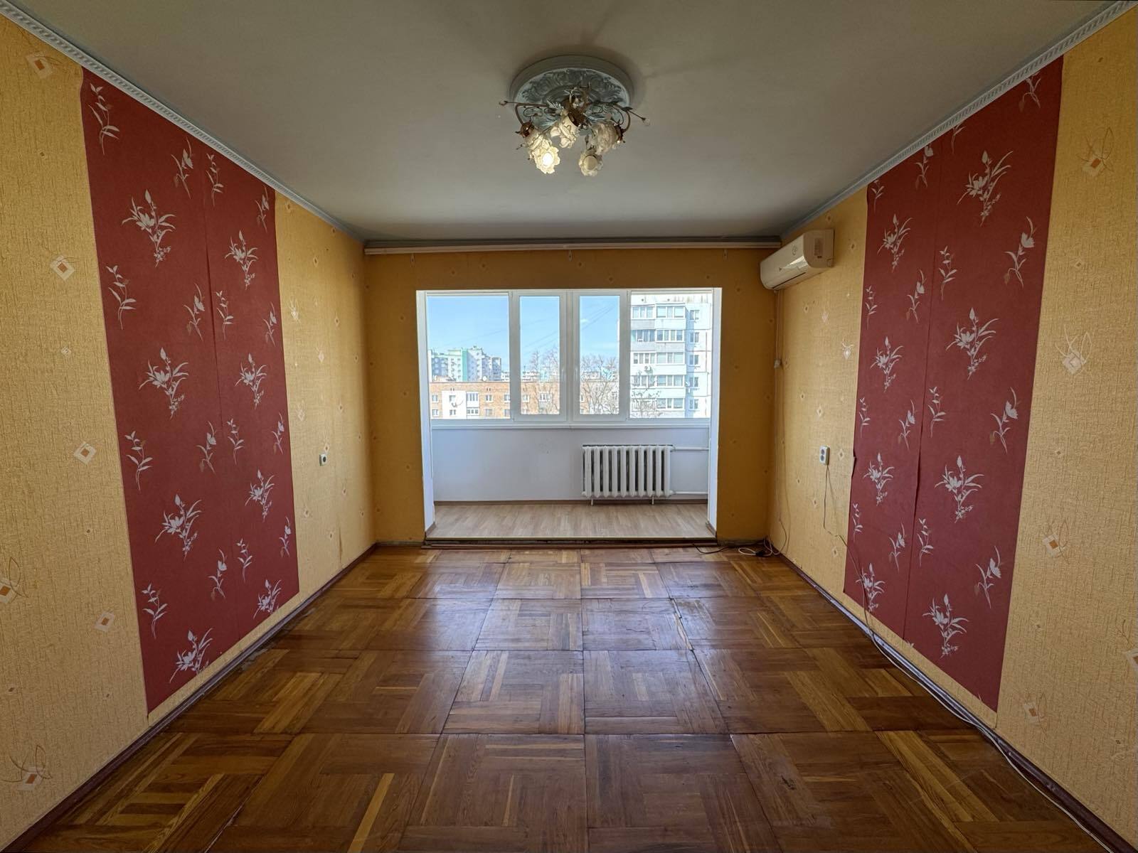 Продаж 3-кімнатної квартири 63 м², Мурманська вул.