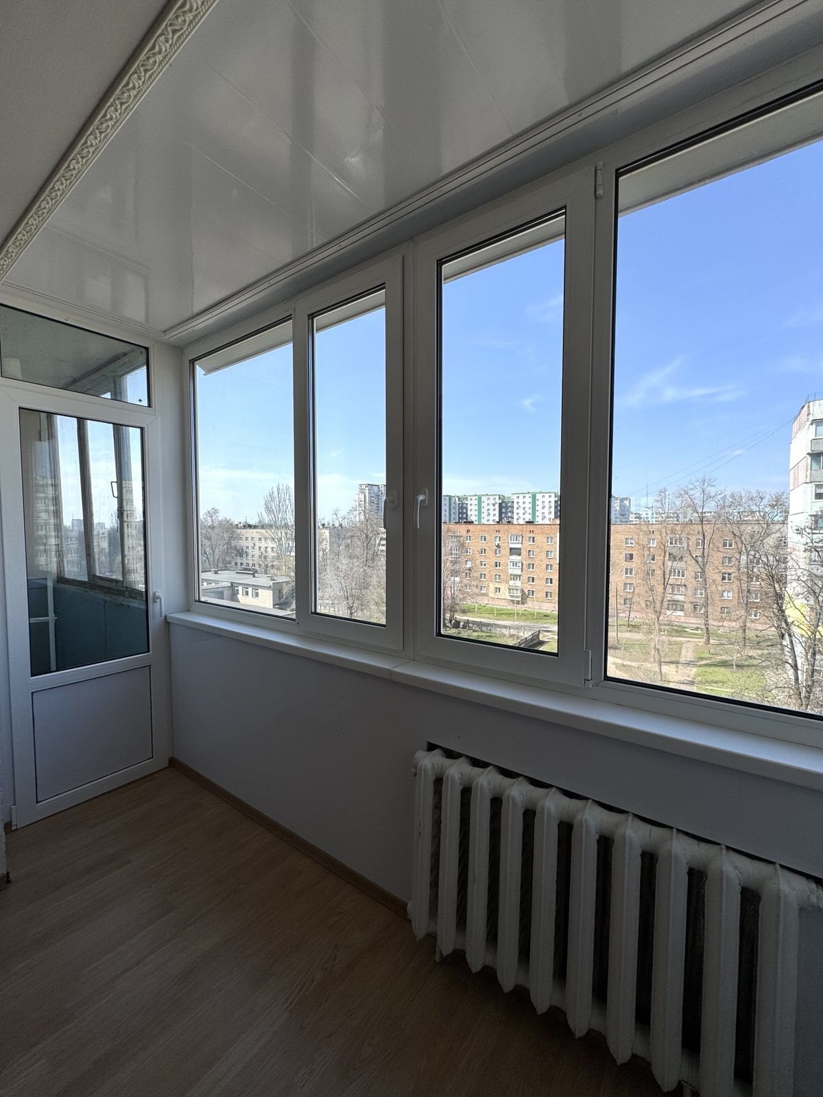 Продаж 3-кімнатної квартири 63 м², Мурманська вул.