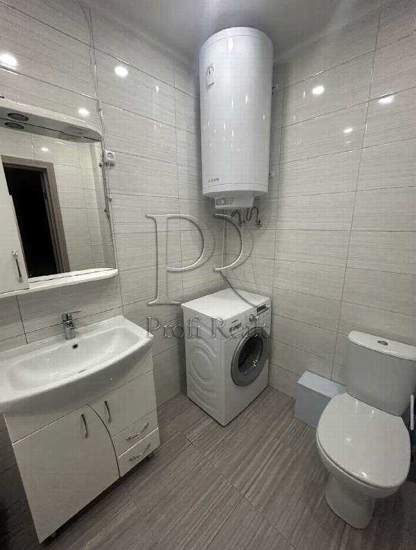 Продажа 1-комнатной квартиры 45 м², Правды просп., 43А