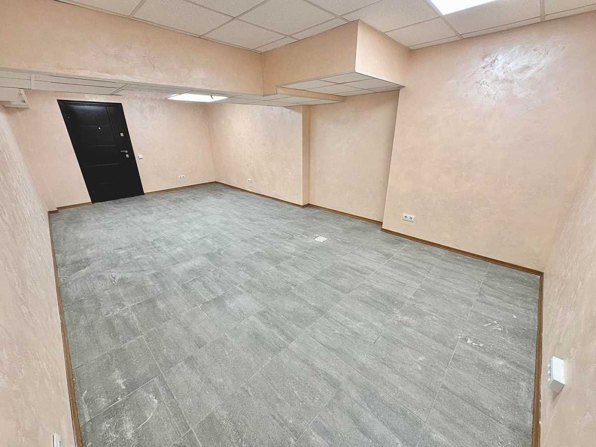 Аренда помещения свободного назначения 28 м², Саперно-Слободская ул., 8