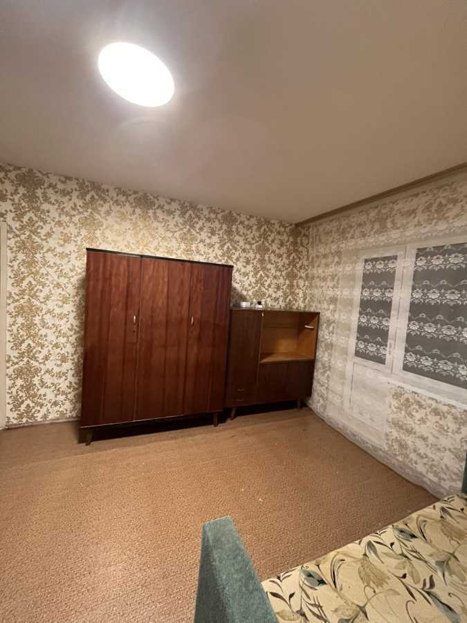 Аренда 1-комнатной квартиры 40 м², Ревуцкого ул., 11В