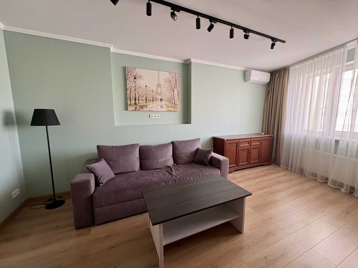 Аренда 2-комнатной квартиры 77 м², Оболонский просп., 1 К1