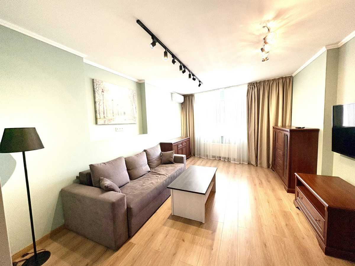 Аренда 2-комнатной квартиры 77 м², Оболонский просп., 1 К1