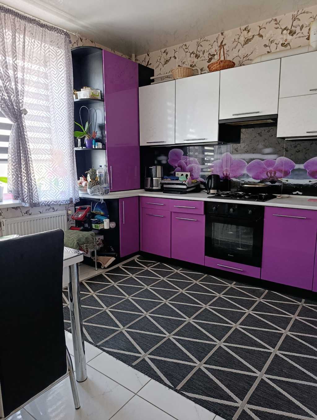 Продаж 2-кімнатної квартири 73 м², Кармелюка вул.