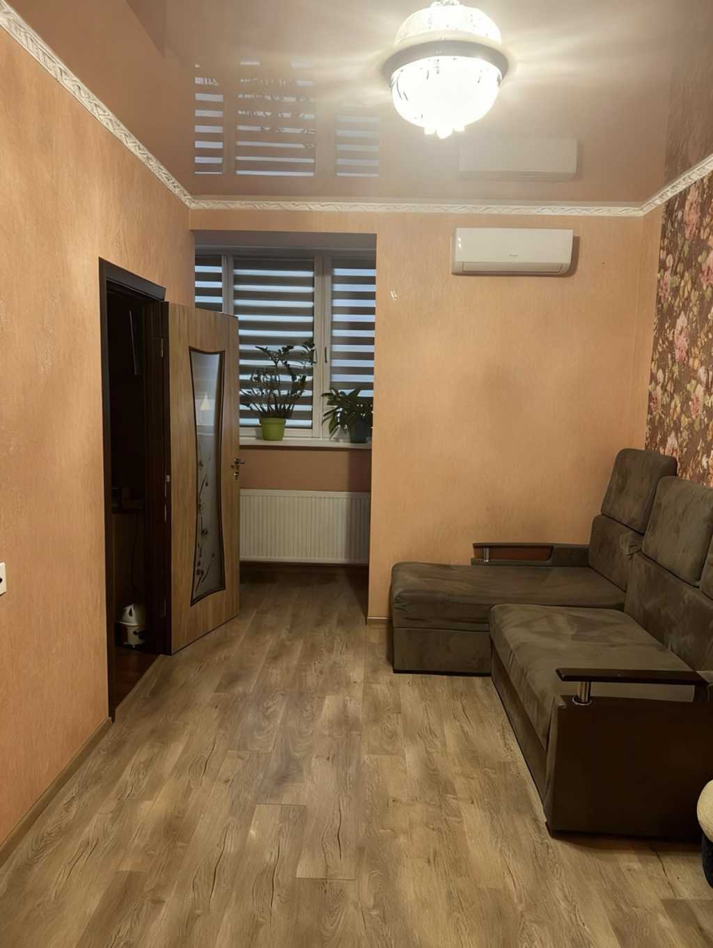 Продаж 2-кімнатної квартири 73 м², Кармелюка вул.