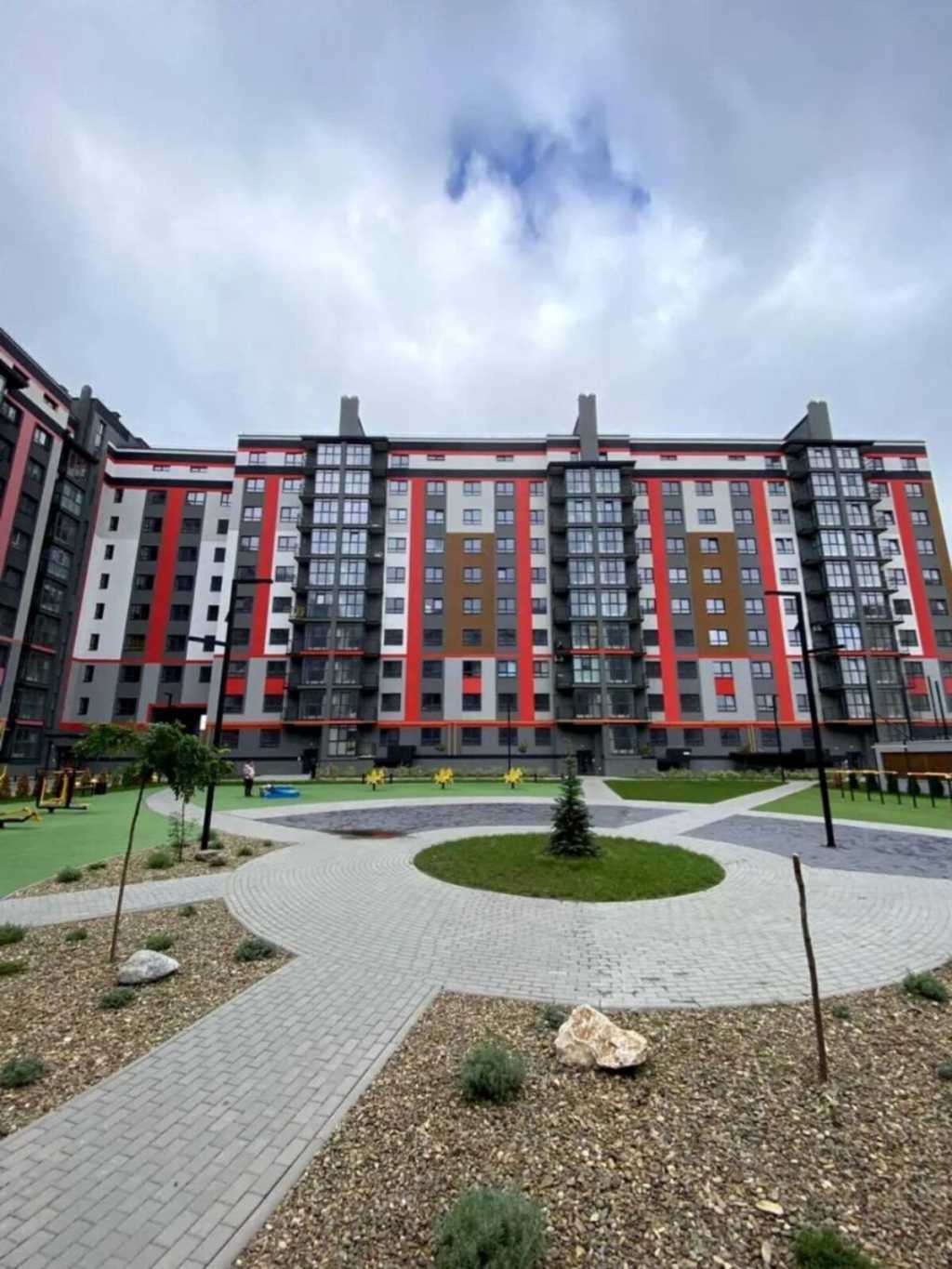 Продажа 2-комнатной квартиры 61 м², Винницкая ул.