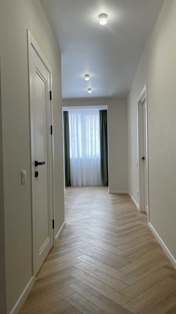 Продаж 1-кімнатної квартири 50.4 м², Озерна вул.