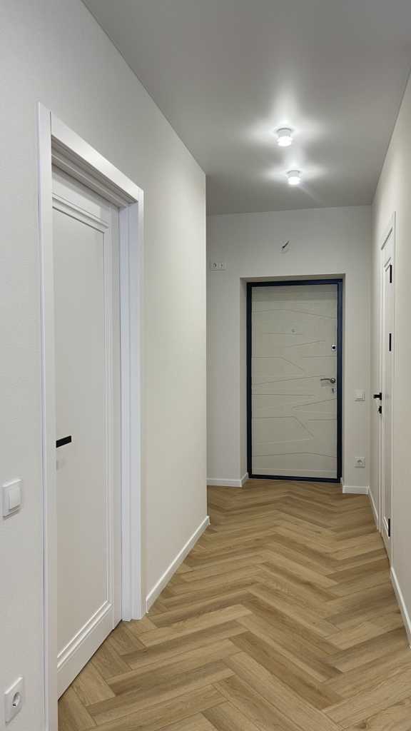 Продаж 1-кімнатної квартири 50.4 м², Озерна вул.