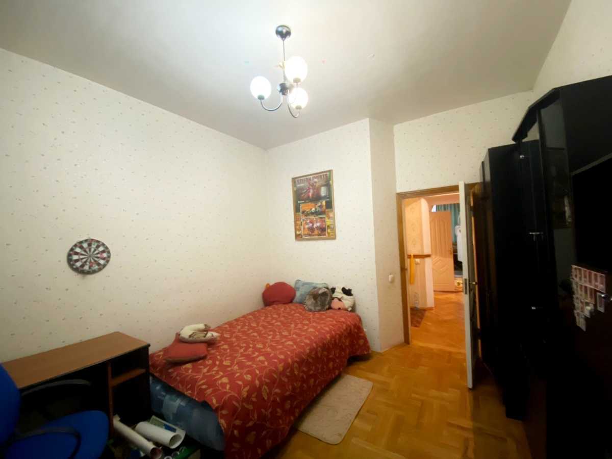 Продажа 3-комнатной квартиры 81 м², Очаковская ул., 8