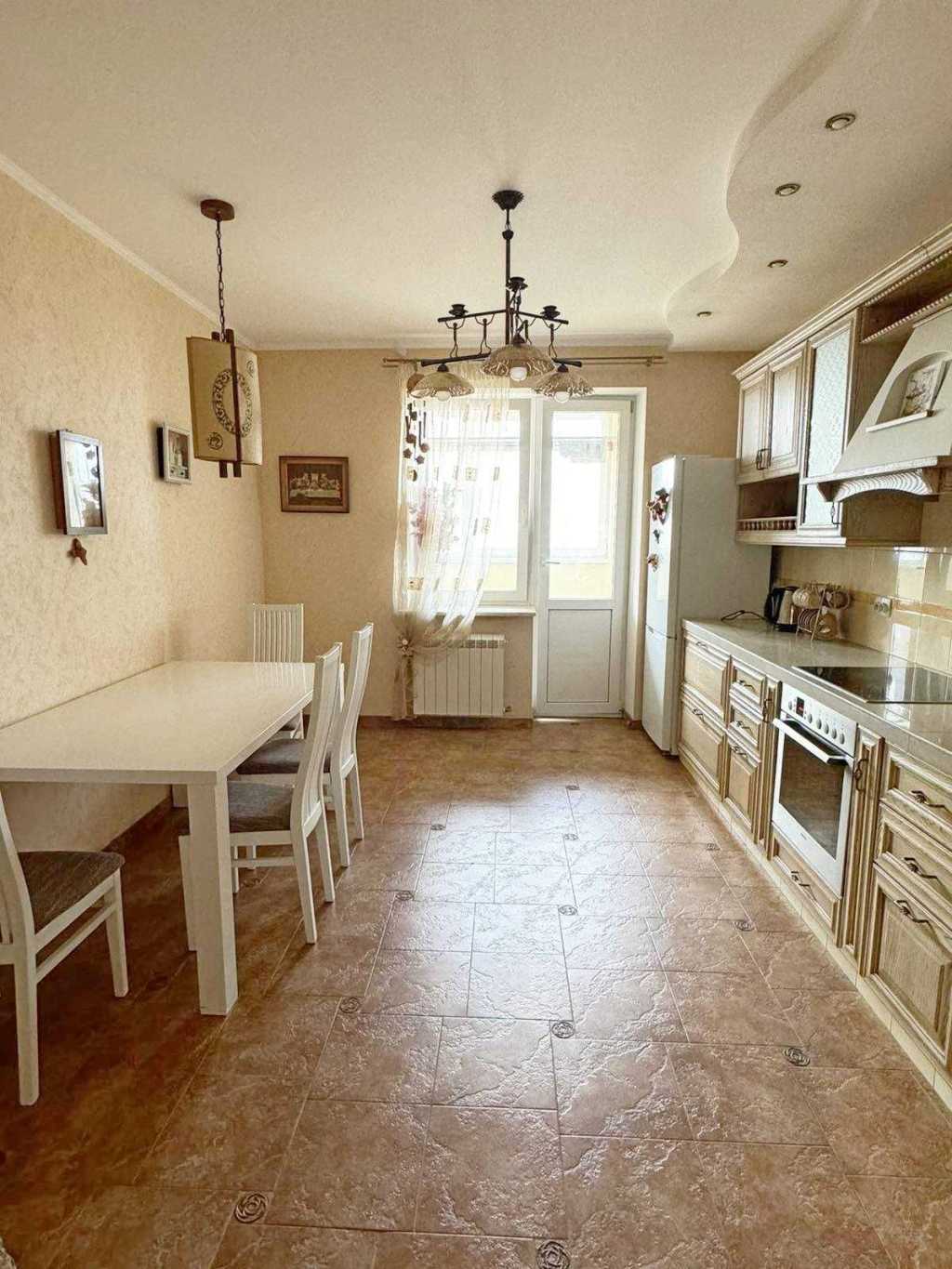 Оренда 3-кімнатної квартири 107 м², Петра Григоренка просп., 28