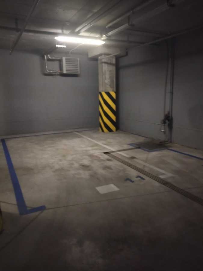 Продажа машиноместа 13 м², Берестейский, 67