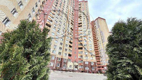 Продажа 2-комнатной квартиры 57 м², Маршала Конева ул., 5Б