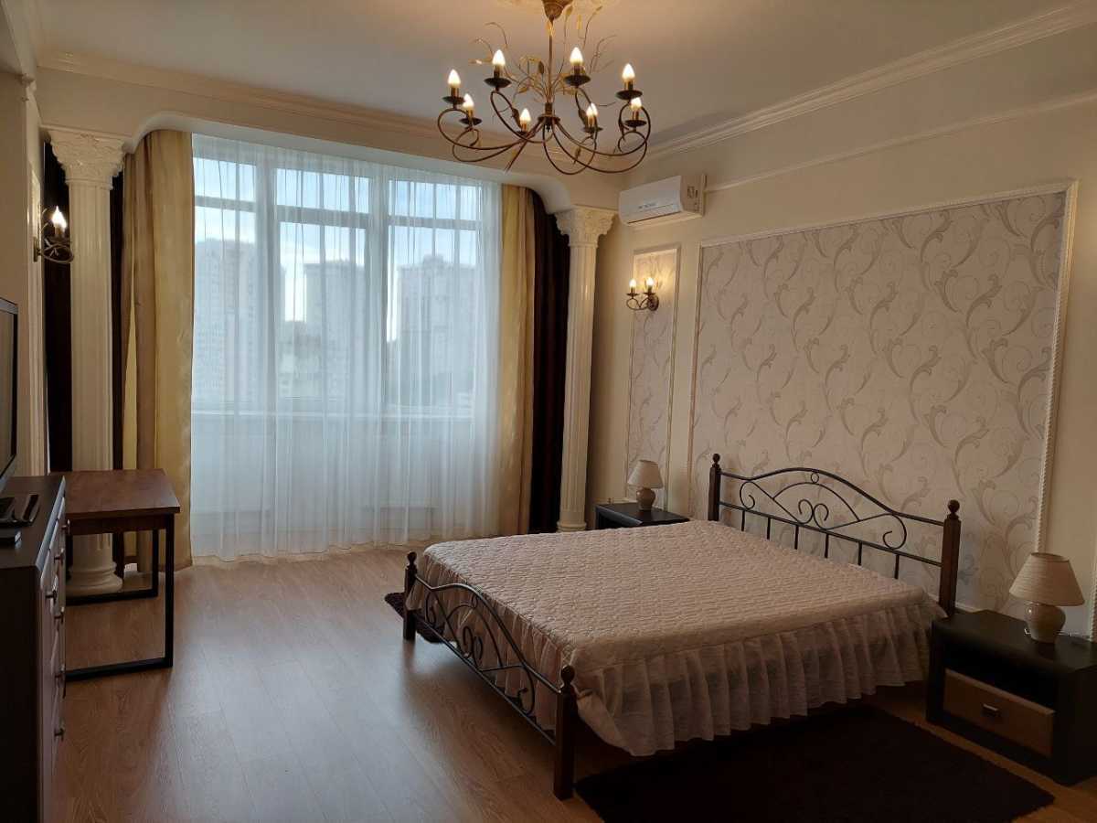 Аренда 1-комнатной квартиры 60 м², Генерала Шаповала ул., 2