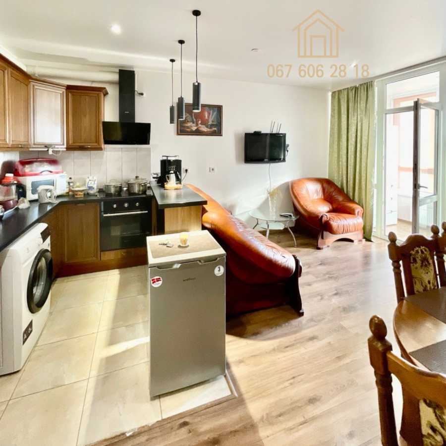 Продажа 2-комнатной квартиры 70 м², Сырецко-Садовая ул., 1