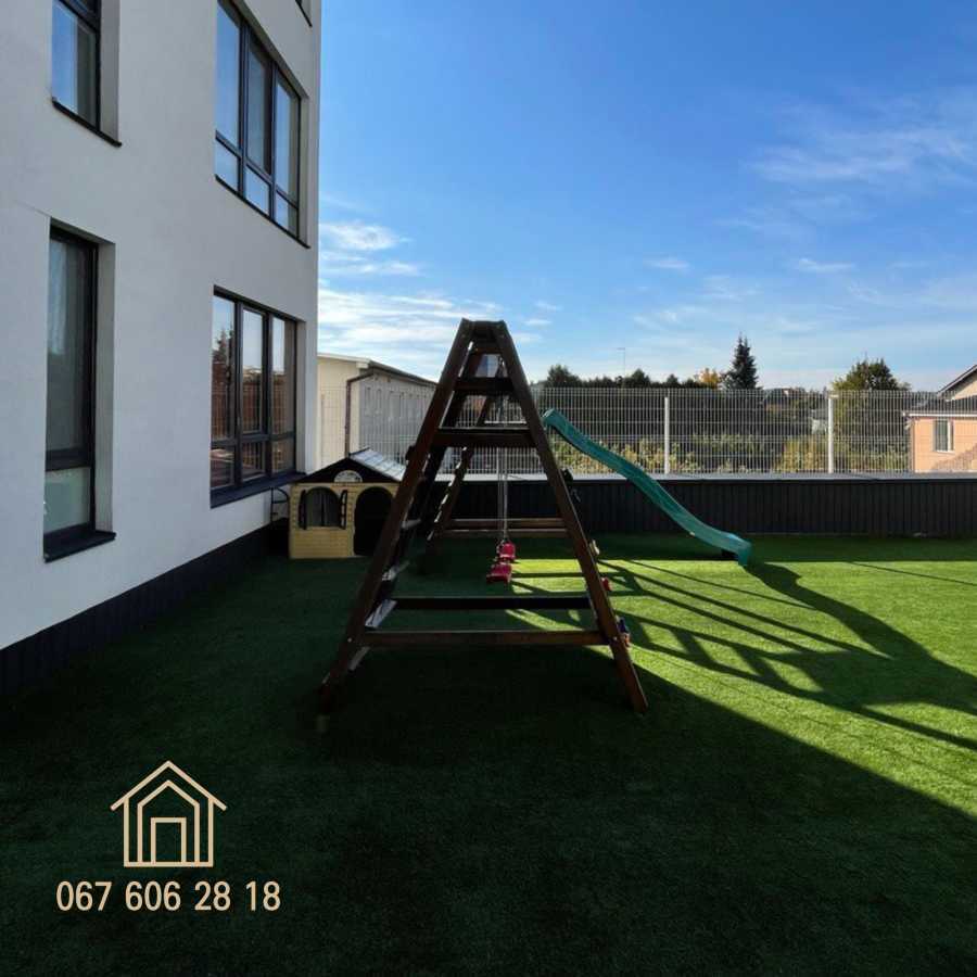 Продажа 2-комнатной квартиры 70 м², Сырецко-Садовая ул., 1