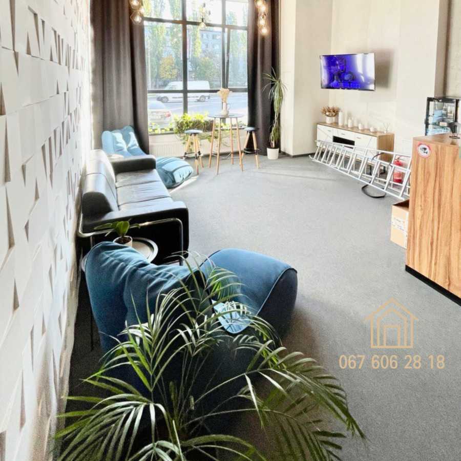 Продажа 2-комнатной квартиры 70 м², Сырецко-Садовая ул., 1