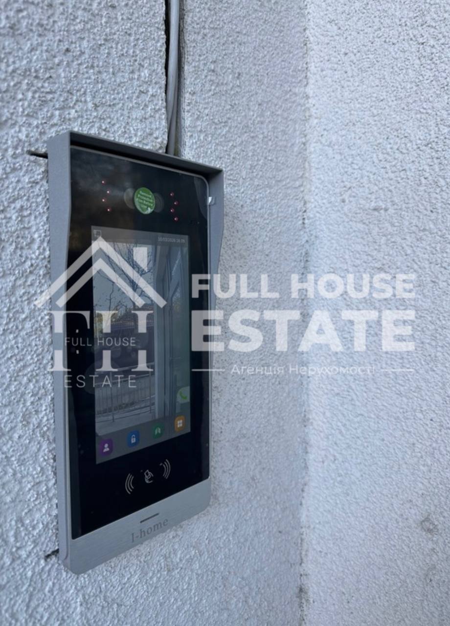 Продажа 4-комнатной квартиры 155 м², Бурмистенко пер., 33А