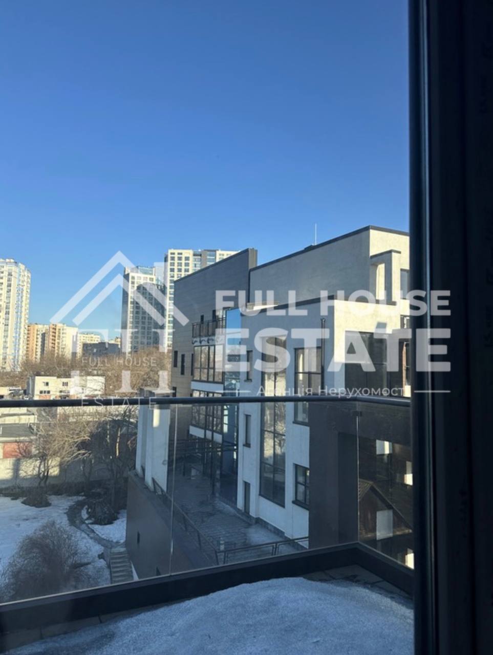 Продажа 4-комнатной квартиры 155 м², Бурмистенко пер., 33А