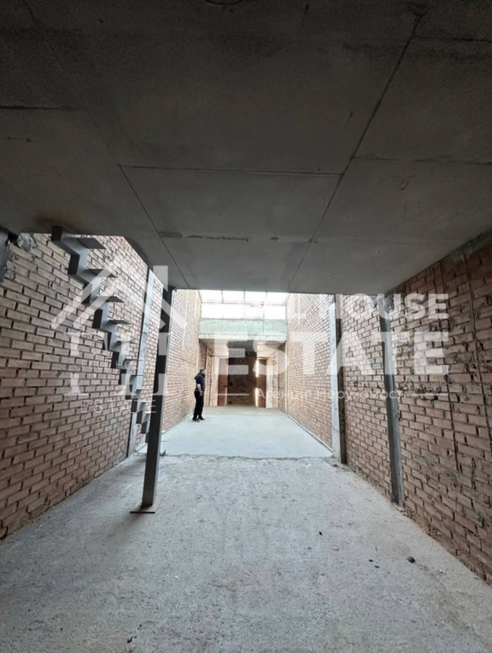 Продажа 4-комнатной квартиры 155 м², Бурмистенко пер., 33А