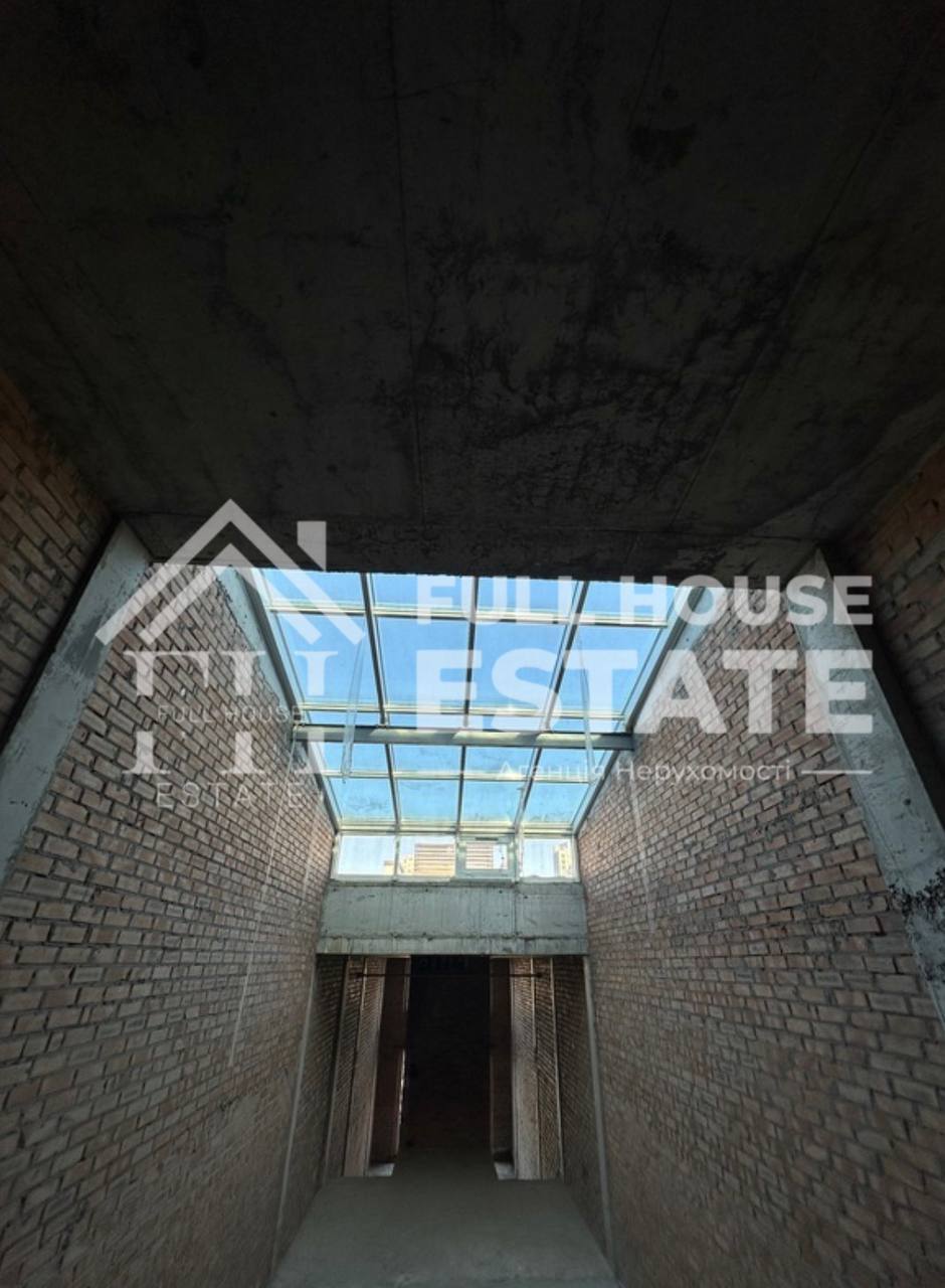 Продажа 4-комнатной квартиры 155 м², Бурмистенко пер., 33А