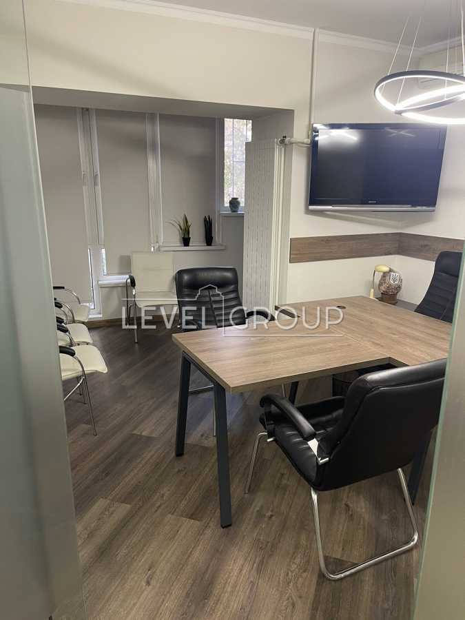 Продажа офиса 41.5 м², Тарасовская ул., 36