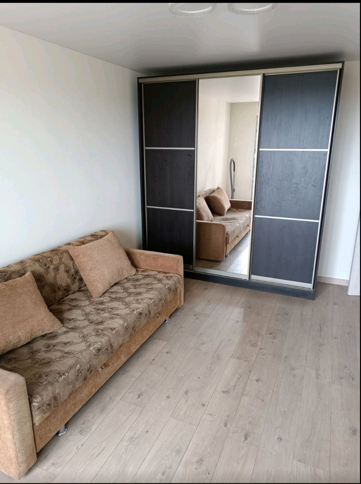 Продажа 1-комнатной квартиры 40 м², Грозненская ул.