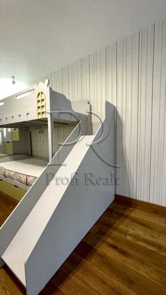 Продажа 3-комнатной квартиры 90 м², Метрологическая ул., 109