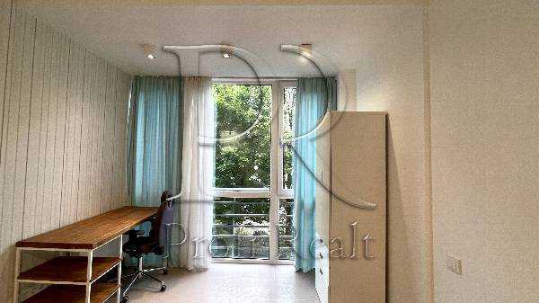 Продажа 3-комнатной квартиры 90 м², Метрологическая ул., 109