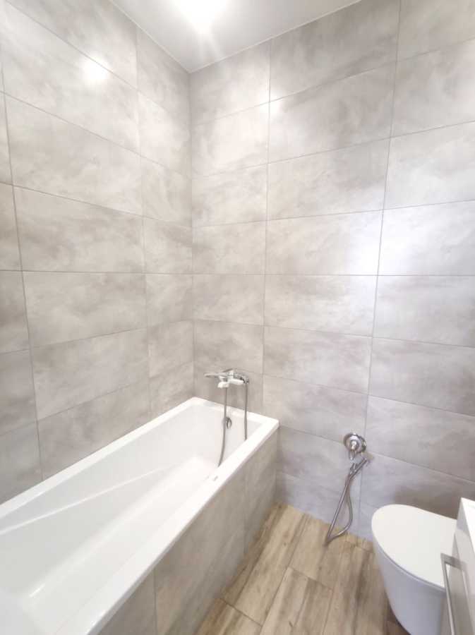 Продажа 3-комнатной квартиры 79 м², Балтийский пер., 3А