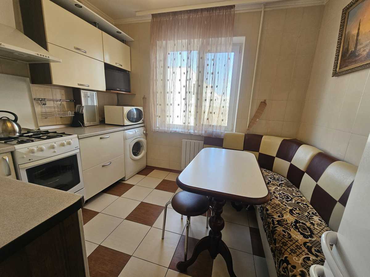 Оренда 2-кімнатної квартири 54 м², Євгена Харченко вул., 45