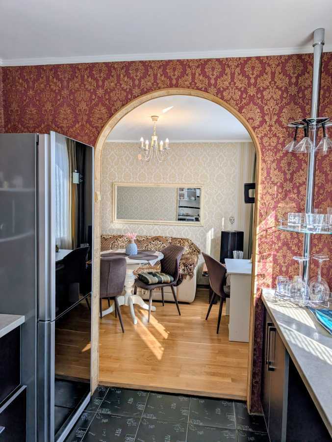 Продажа 3-комнатной квартиры 65.4 м², Большая Кольцевая ул., 136