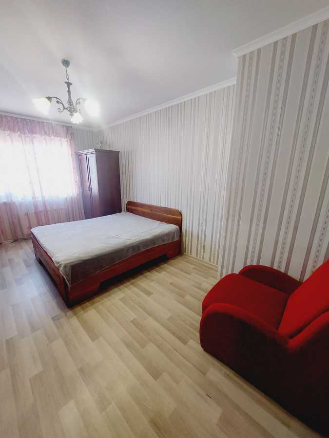 Оренда 2-кімнатної квартири 66 м², Любомира Гузара просп., 46