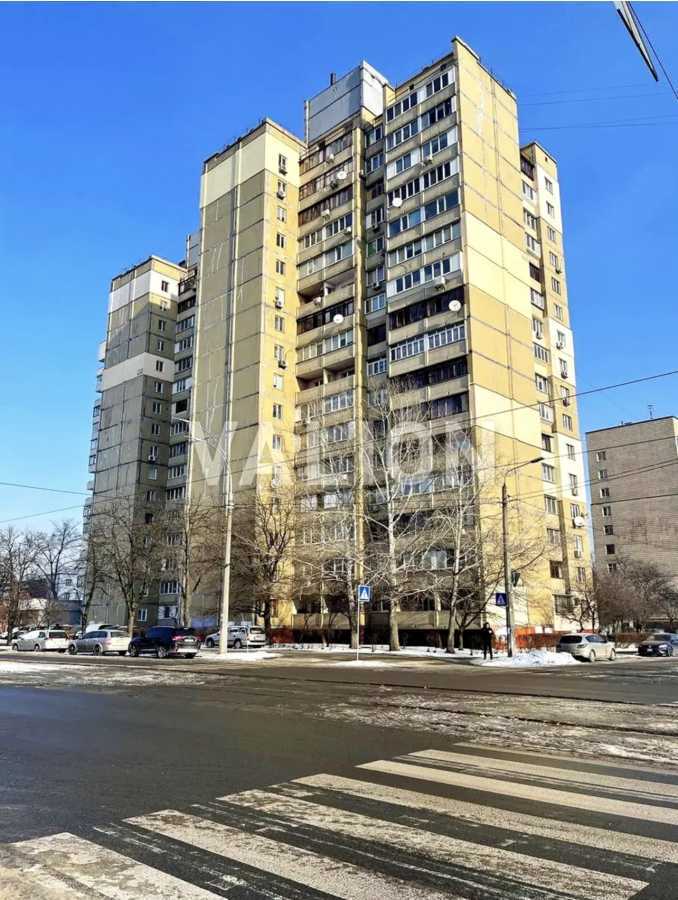 Продажа 1-комнатной квартиры 38.9 м², Ялтинская ул., 15