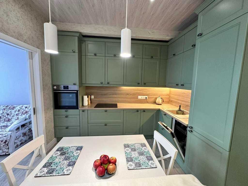 Аренда 2-комнатной квартиры 65 м², Авиаконструктора Антонова ул., 2б