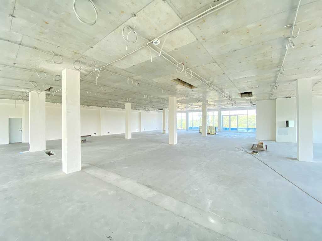 Аренда помещения свободного назначения 2510 м², Романа Шухевича просп.
