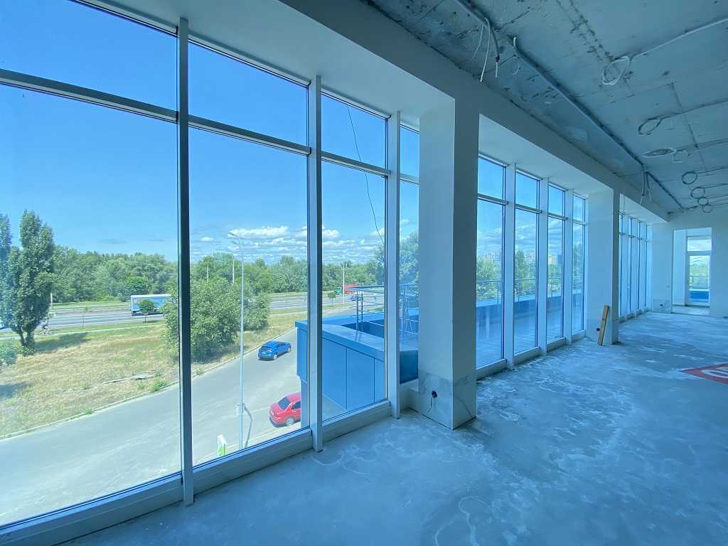 Аренда помещения свободного назначения 2510 м², Романа Шухевича просп.