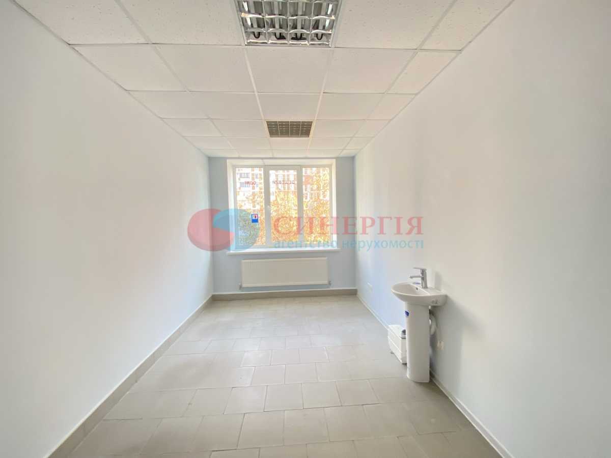 Аренда другого торгового помещения 373 м², Героев Сталинграда просп., 65