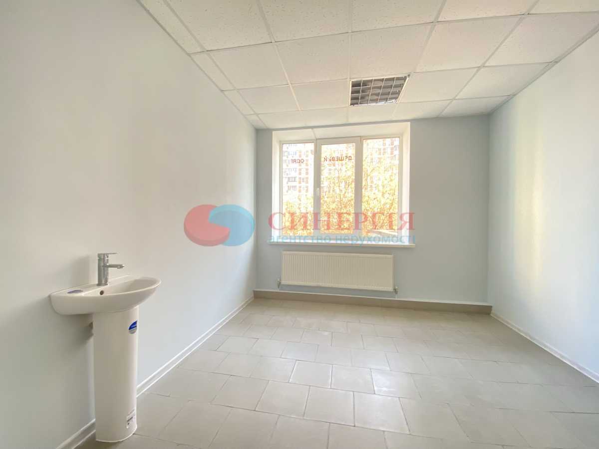 Аренда другого торгового помещения 373 м², Героев Сталинграда просп., 65