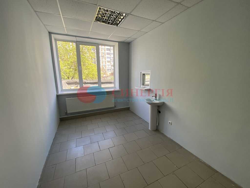 Аренда другого торгового помещения 373 м², Героев Сталинграда просп., 65