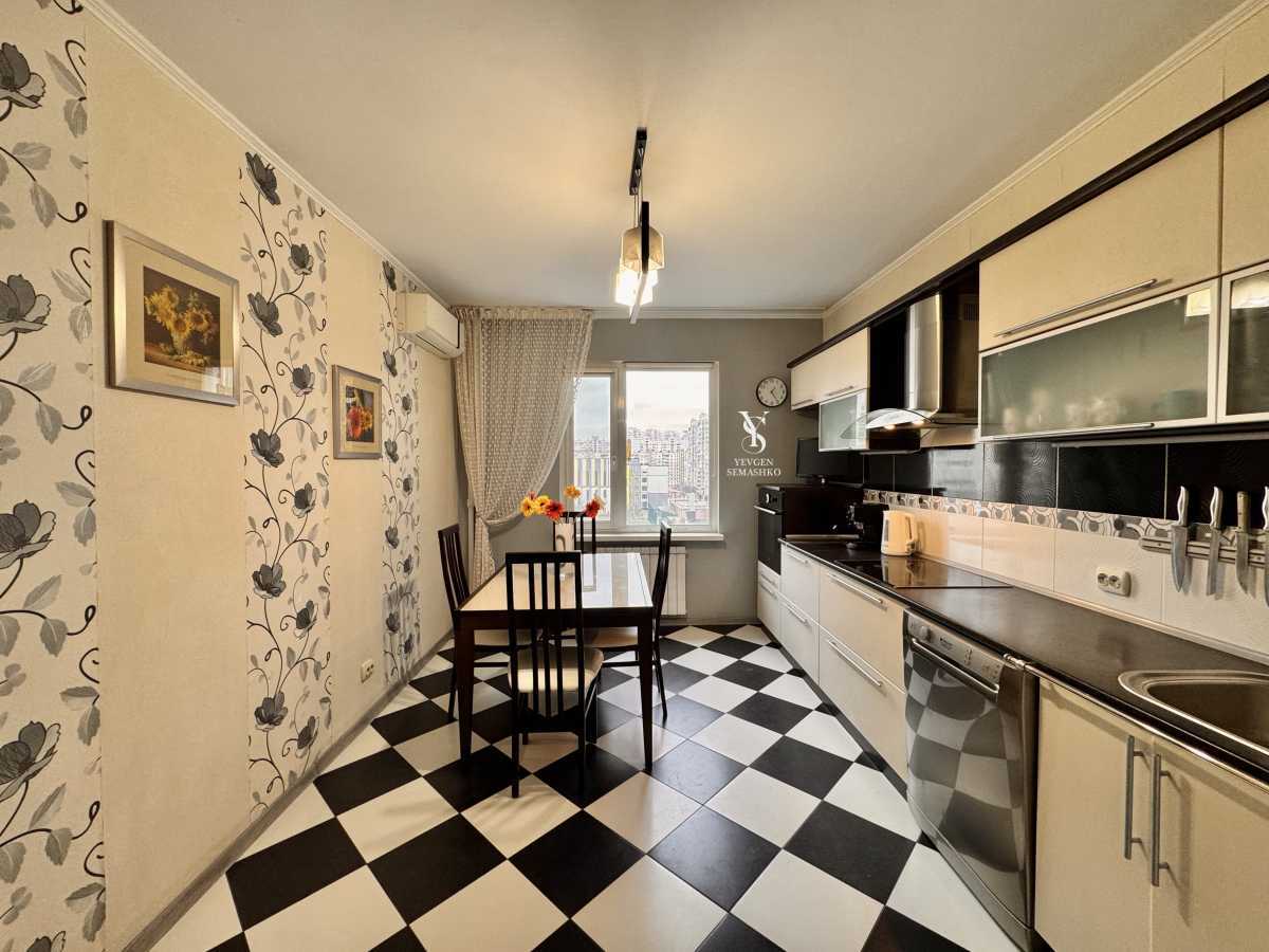 Аренда 3-комнатной квартиры 100.5 м², Николая Бажана просп., 36