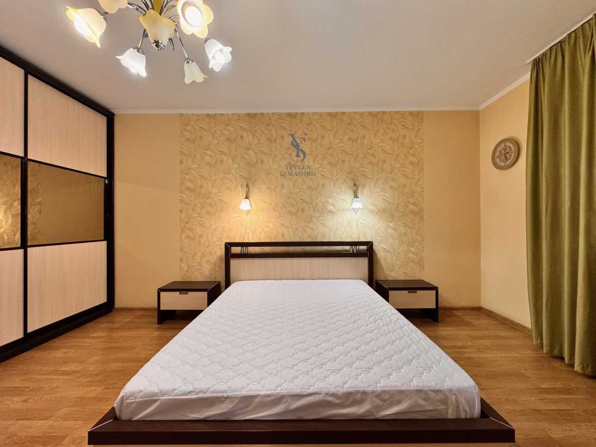 Аренда 3-комнатной квартиры 100.5 м², Николая Бажана просп., 36