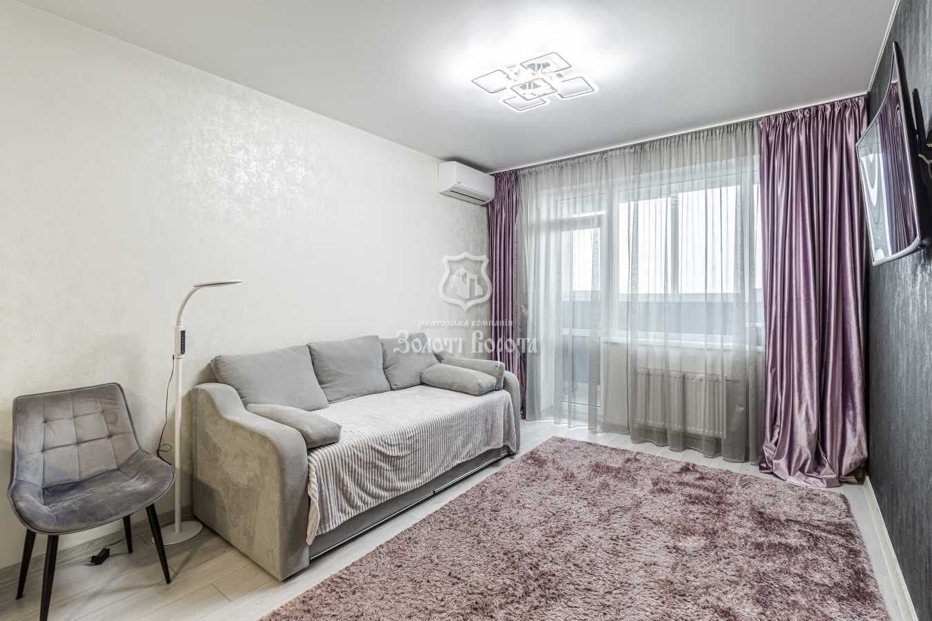 Продажа 1-комнатной квартиры 53.5 м², Берестейський, 5в