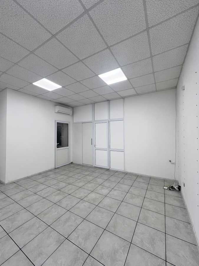 Аренда другого торгового помещения 30 м², Радужная ул., 89