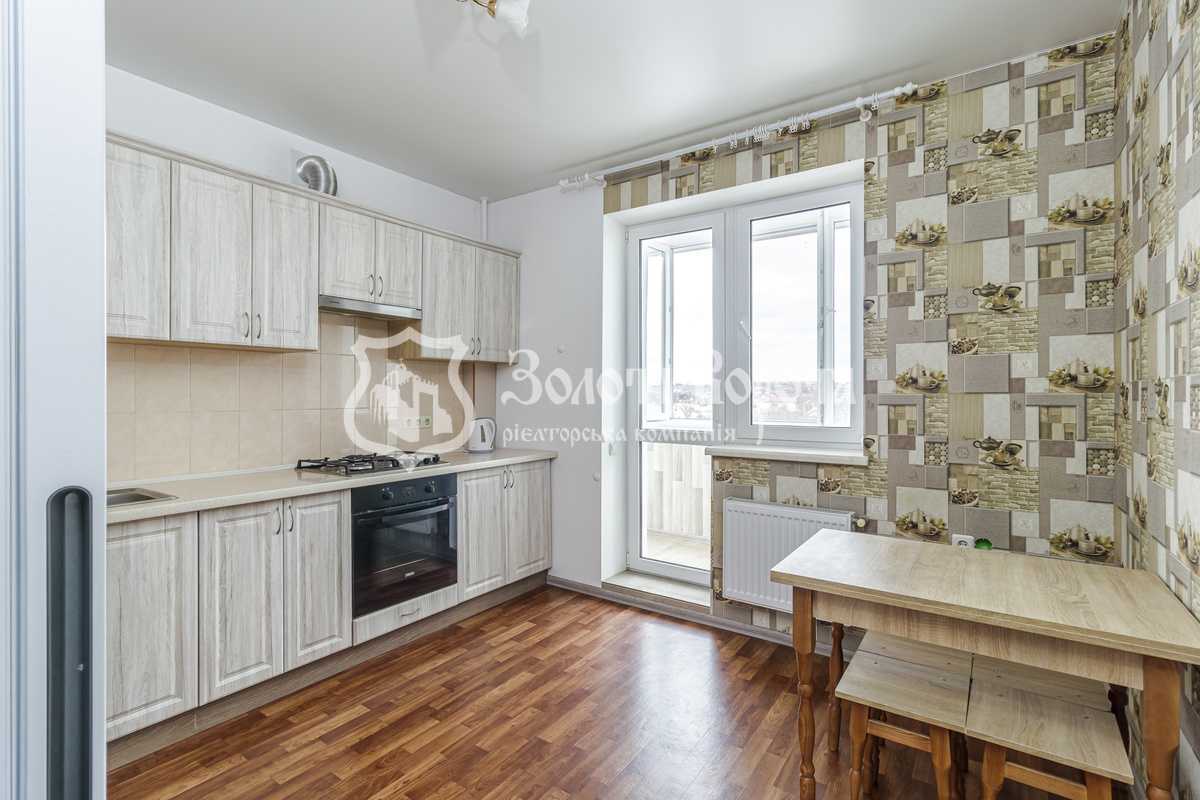 Продаж 1-кімнатної квартири 42 м², Партизанська вул., 1А